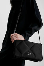 Load image into Gallery viewer, CALVIN KLEIN  - RE LOCK QUILT CROSSBODY HANDBAG | HB10
